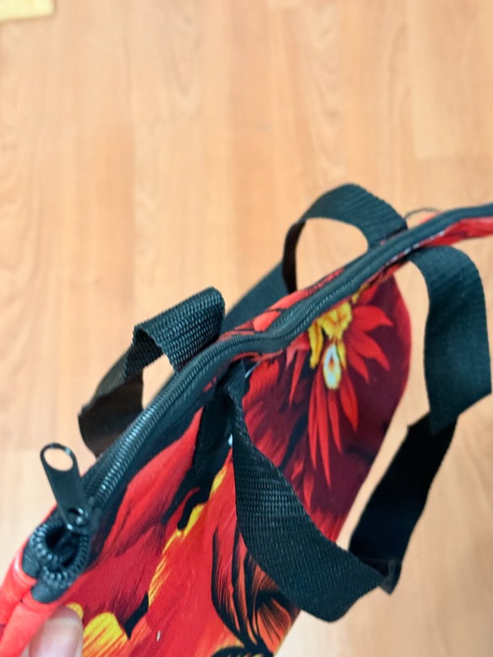Jamaica Sunset Beach Zippered Tote Bag - Like New - Picture 4 of 5